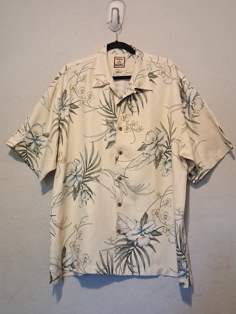 Tommy Bahama 100%Silk Floral Tropical Shirt Short Sleeve Button Up XL Summer